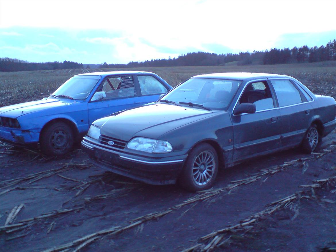 Ford --> V.I.P<-- Scorpio 2.9 V6 (Skrottet) - Side om side med, Sanderhoff's Bmw :D  billede 4