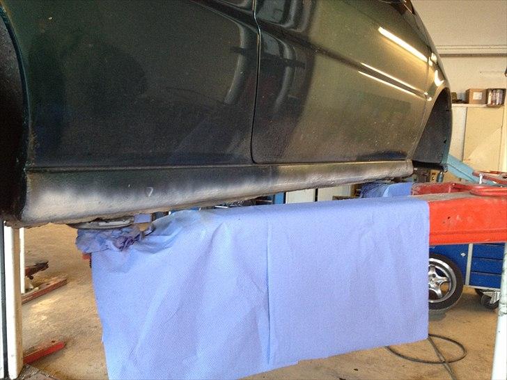 VW Polo 1,4i 16v - Der var en lidt rust på paneler, som nu er blevet lavet og lakeret ! billede 7