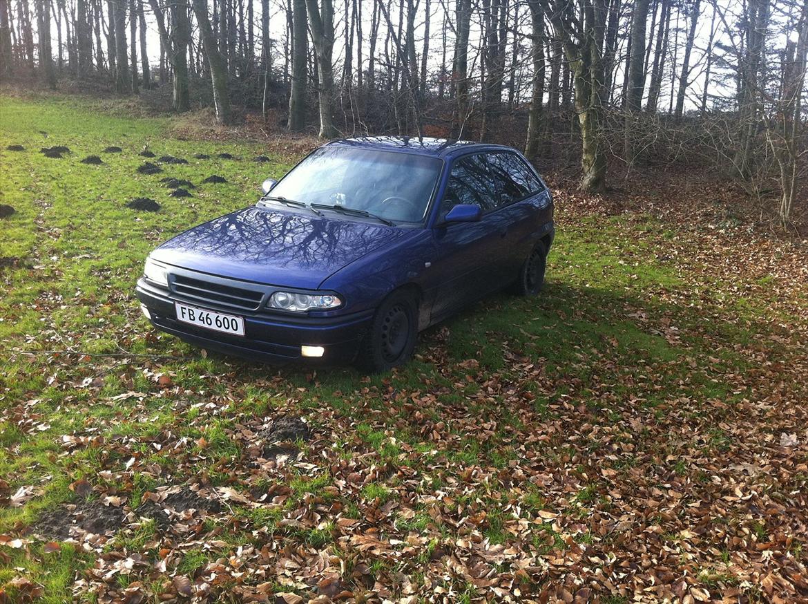 Opel Astra F GSI - Taget d. 18-01-12 billede 2