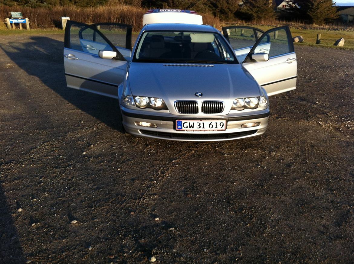 BMW 328i billede 13