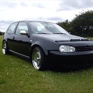 VW Golf 4