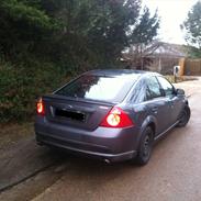 Ford Mondeo ST220