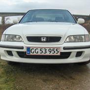 Honda Accord 2.0i LS