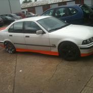 BMW 320i E36 (SOLGT)