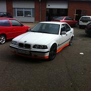 BMW 320i E36 (SOLGT)