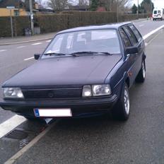 VW Passat 32B SOLGT