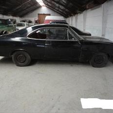 Opel Commodore a coupe