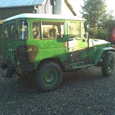 Toyota Land cruiser BJ40