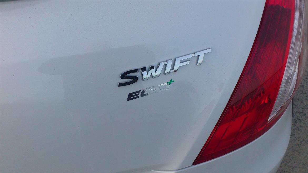 Suzuki swift 1,2 eco+ - tænker på miljøet billede 3