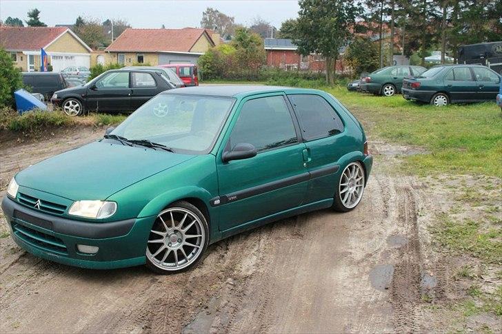 Citroën Saxo 1,6i VTR 8v SOLGT billede 1