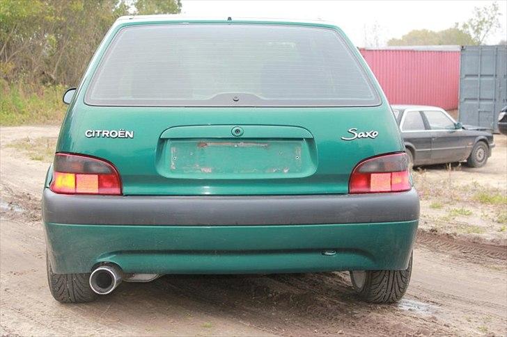 Citroën Saxo 1,6i VTR 8v SOLGT billede 4