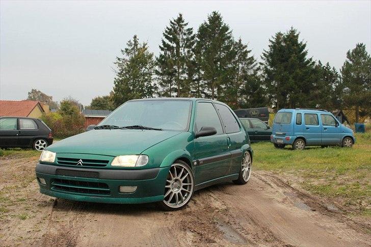 Citroën Saxo 1,6i VTR 8v SOLGT billede 9