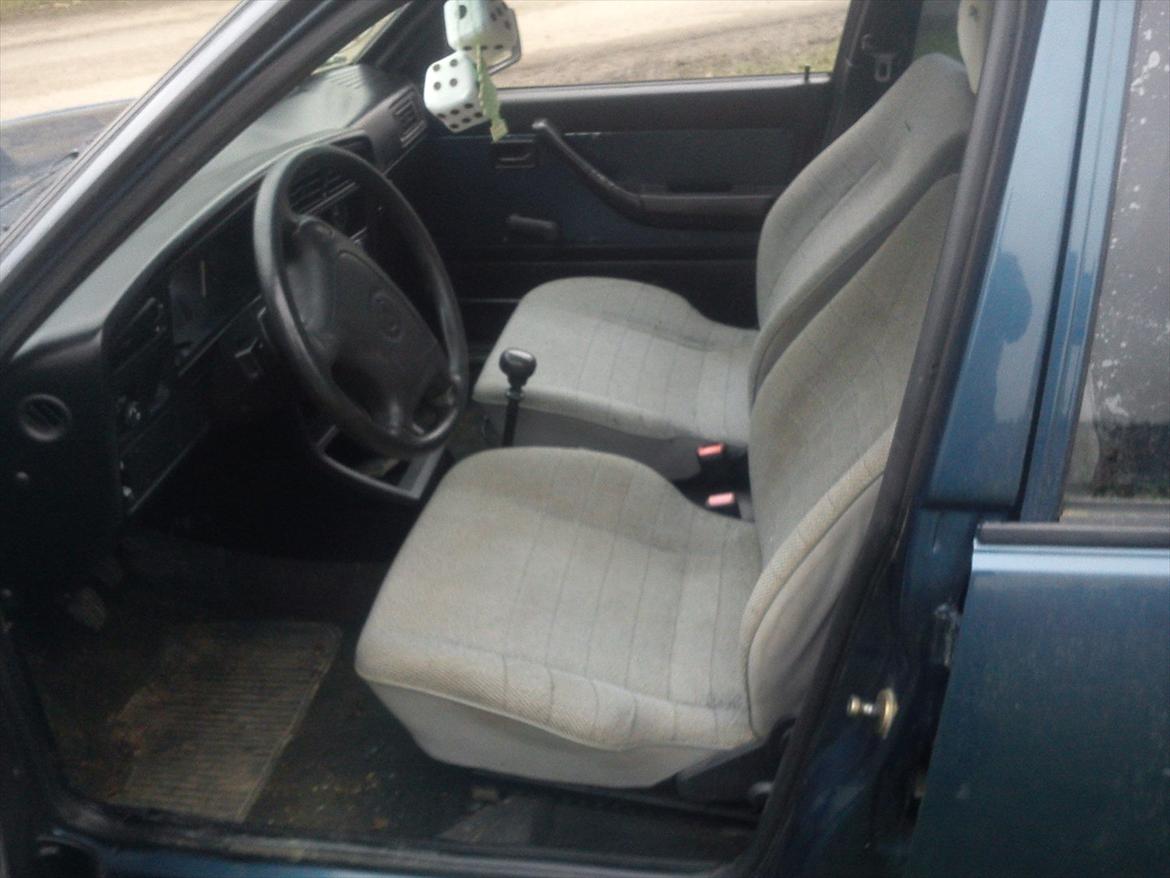 Opel ascona billede 7