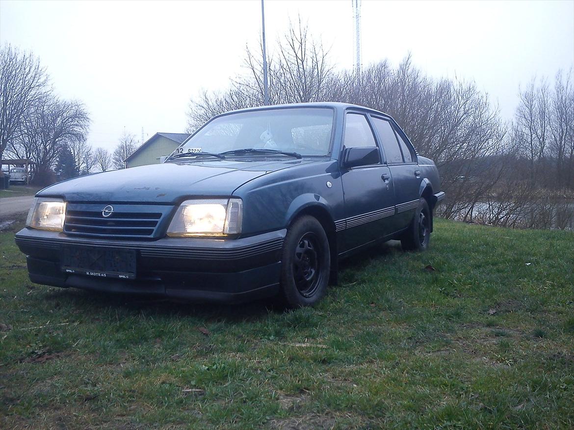 Opel ascona billede 12