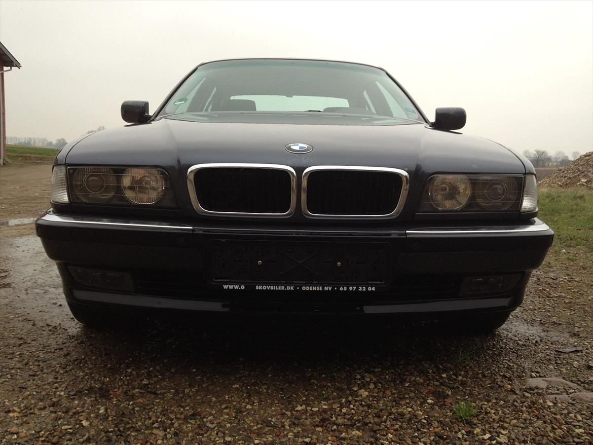 BMW E38 740i V8 billede 3