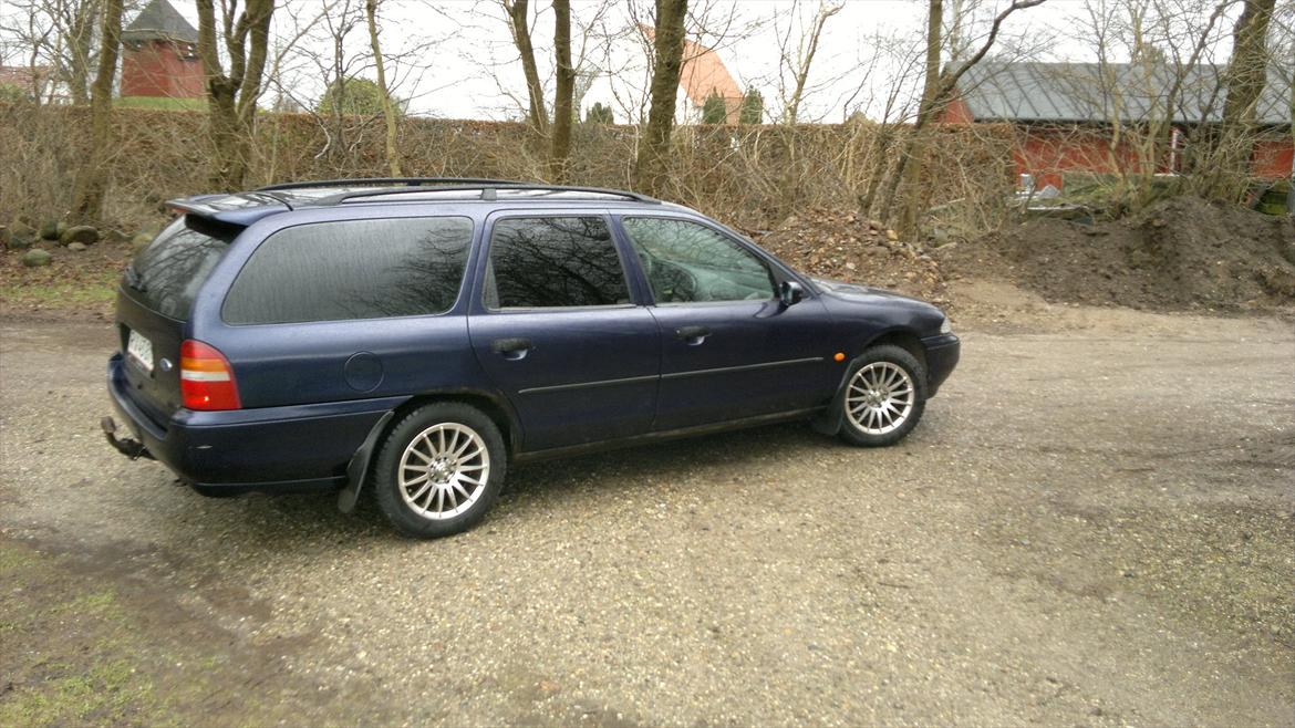 Ford Mondeo Tidl bil billede 18