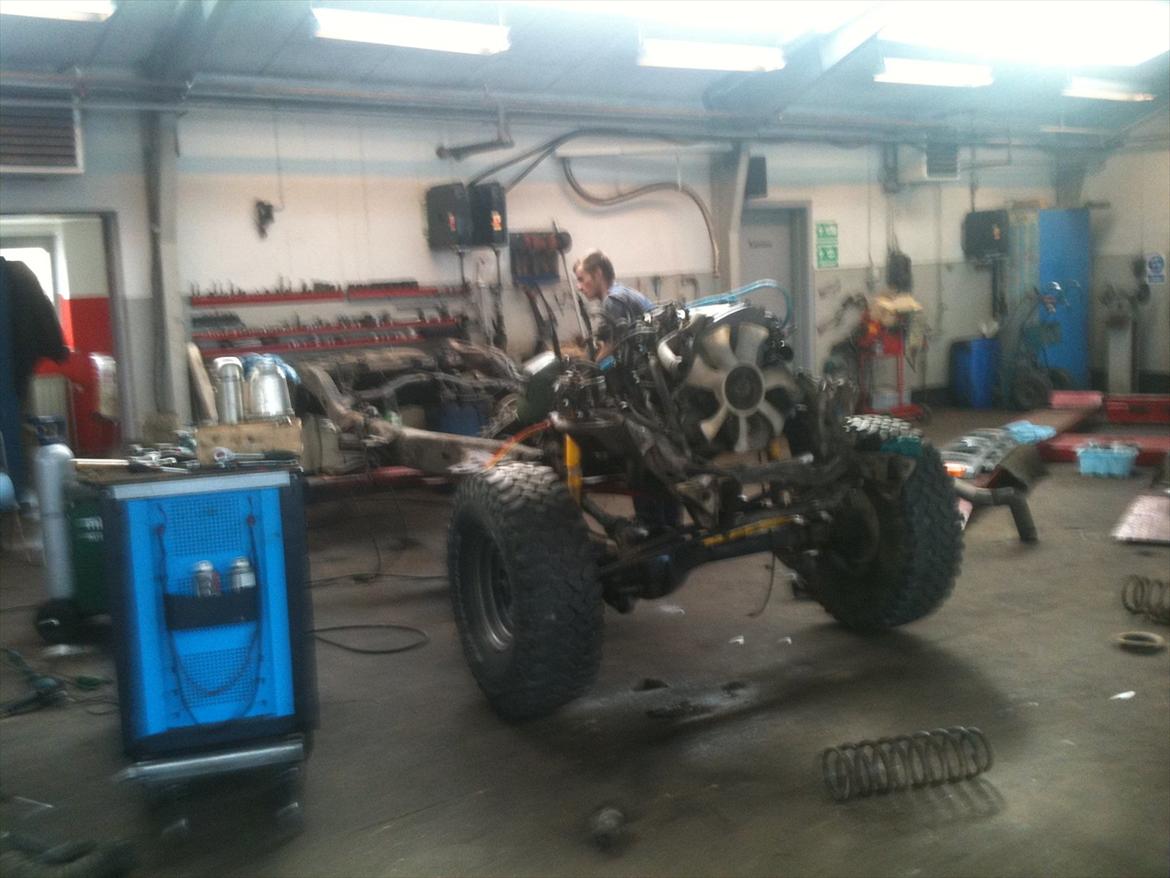 Nissan Patrol GR y60 Byttet til HDJ80 billede 18