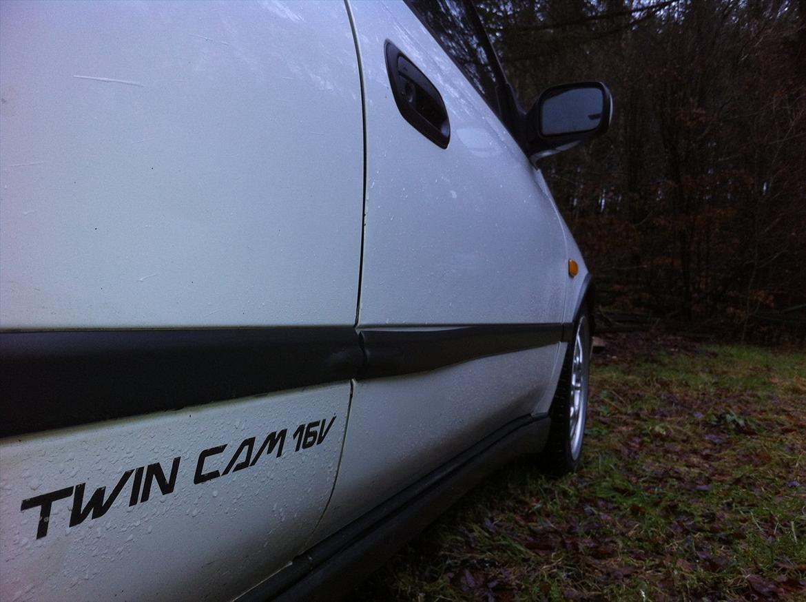 Nissan sunny gti [solgt] billede 6