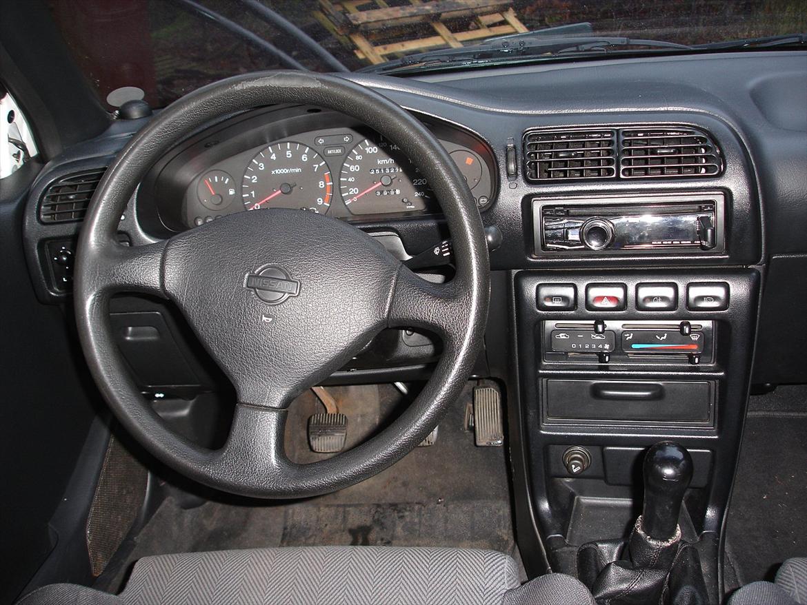 Nissan sunny gti [solgt] billede 11