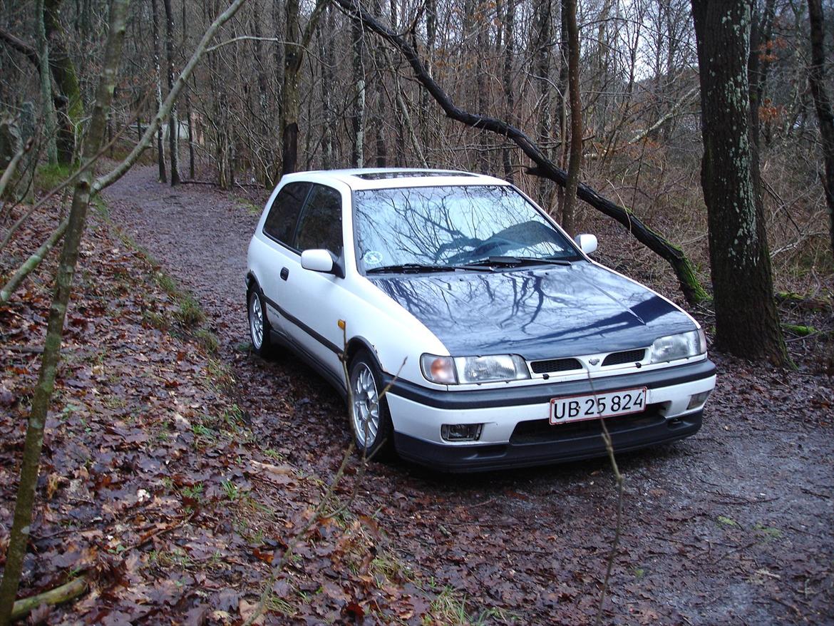 Nissan sunny gti [solgt] billede 15