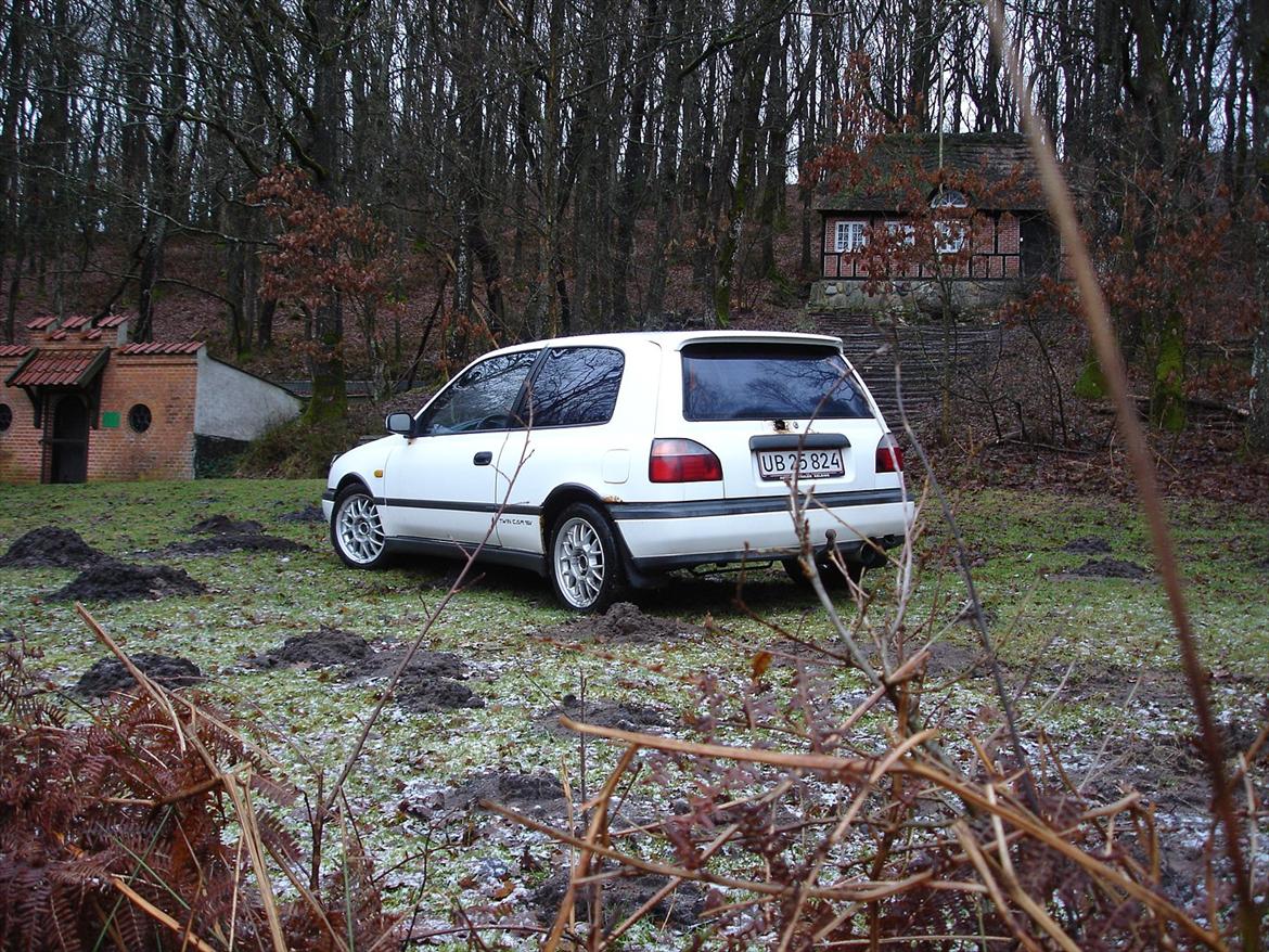 Nissan sunny gti [solgt] billede 16
