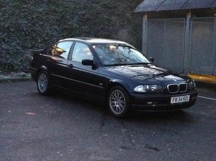 BMW 318I billede 11