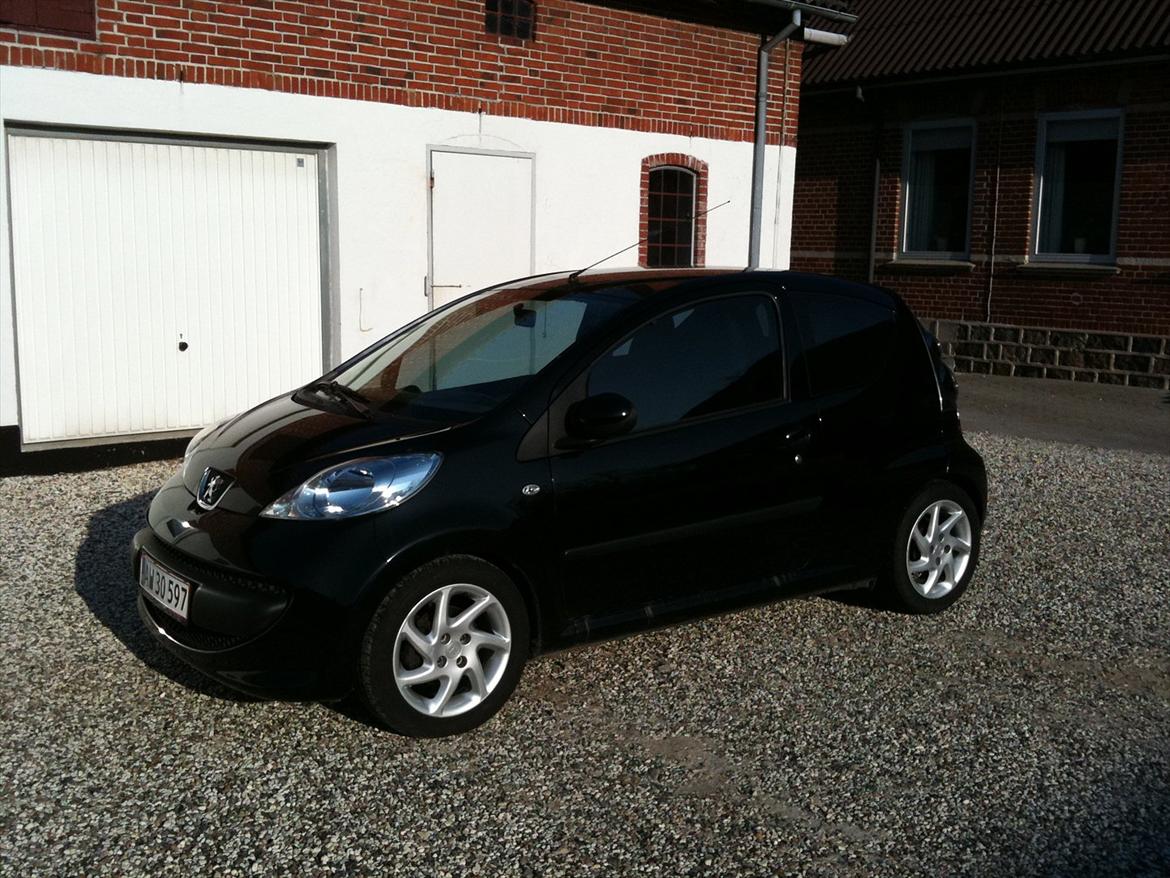 Peugeot 107 RC - Lige et enkelt med corolla sport alu. billede 10