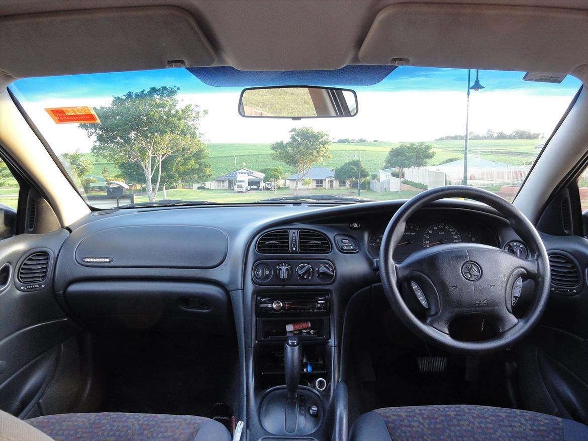 Amerikaner Holden Commodore - Cockpittet billede 6