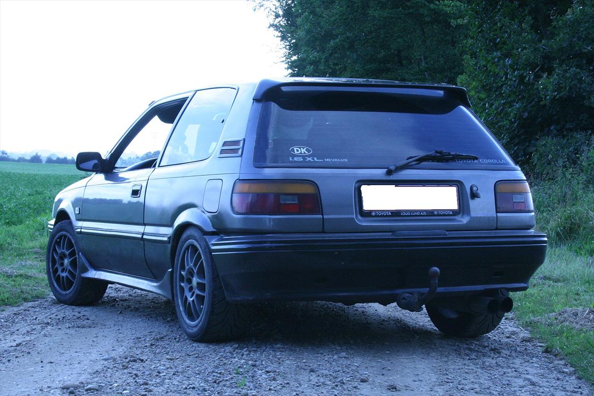 Toyota corolla 1.6 16v xl billede 3