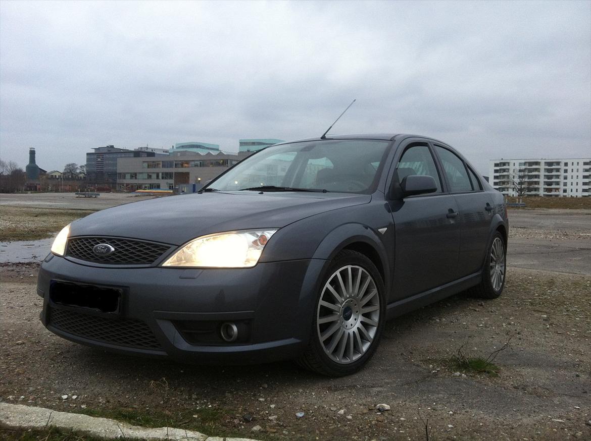 Ford Mondeo ST220 billede 9