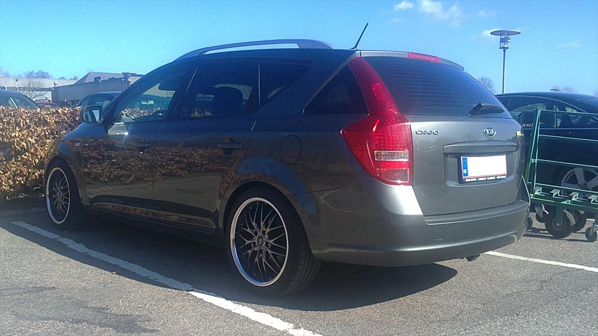 Kia ceed 1,6 crdi sw "VM Edition" billede 2