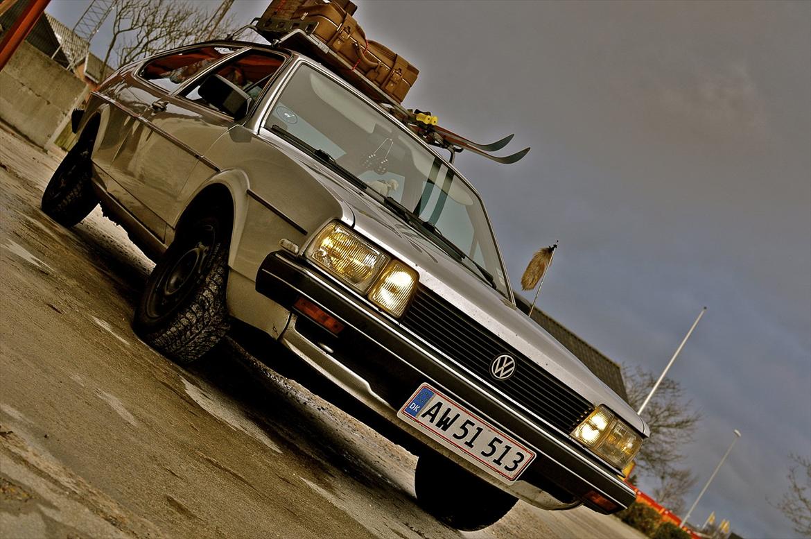 VW Passat 1,8 GL Aut billede 1