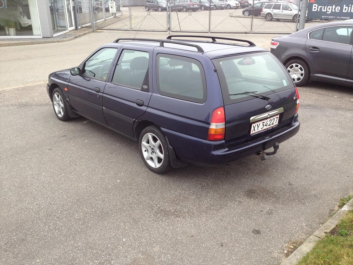 Ford Escort Tuscany billede 2