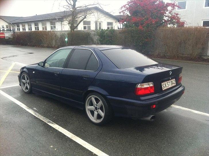 BMW E36 billede 1
