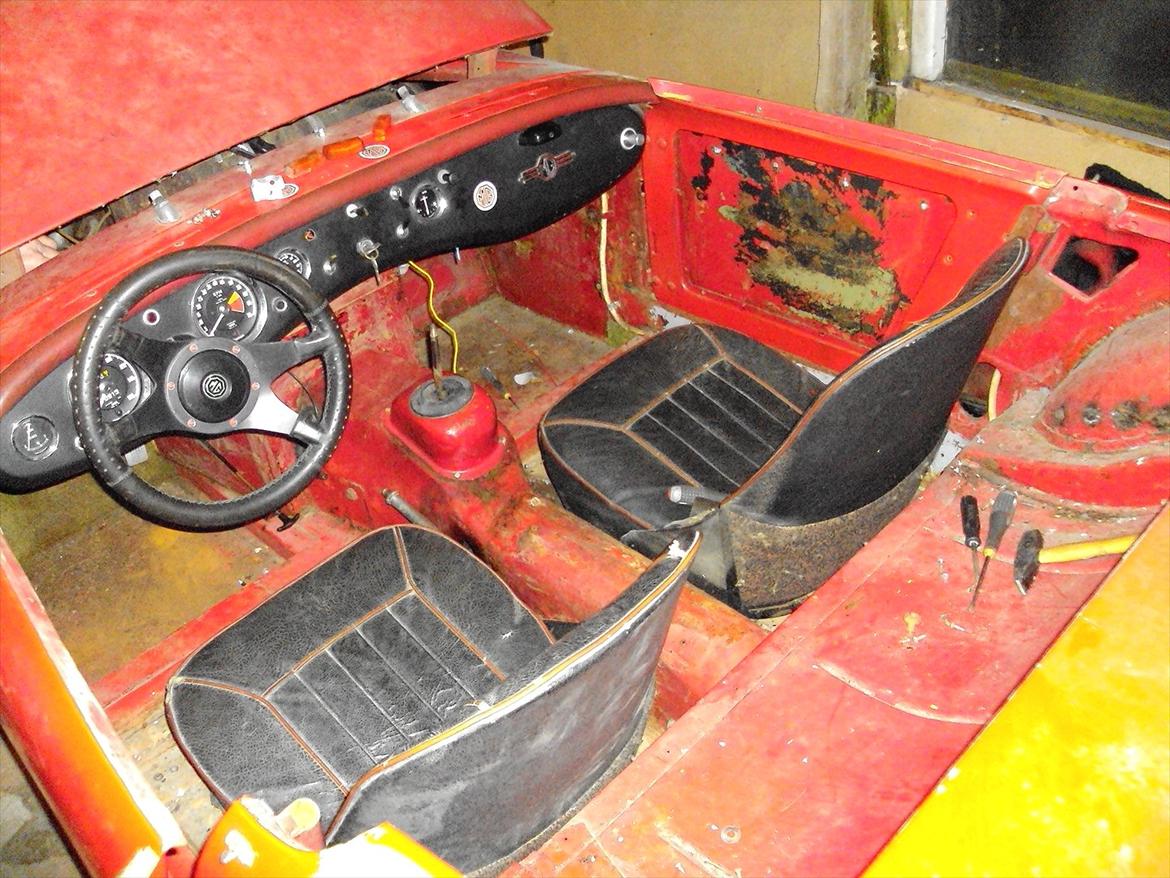 MG midget mk. 1  1300 billede 3