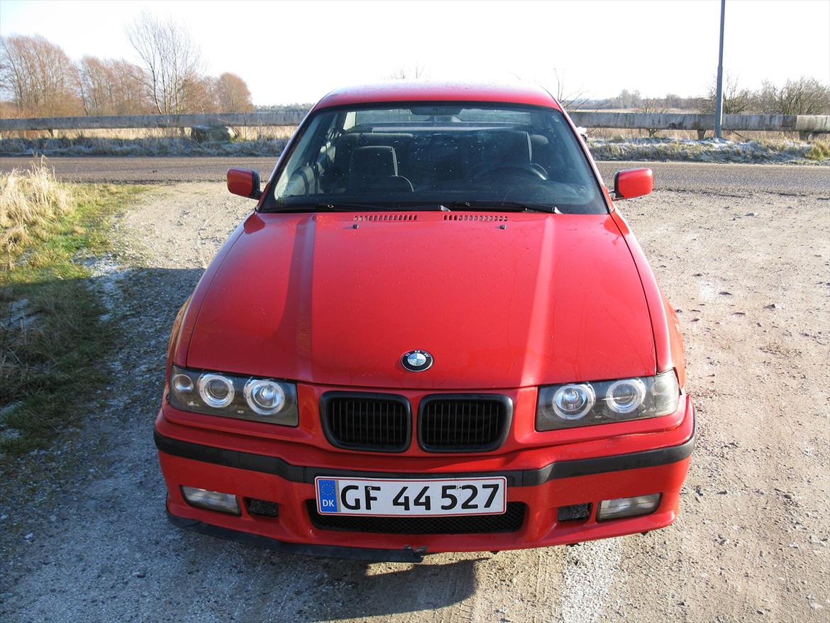 BMW E36 318is Coupe billede 4