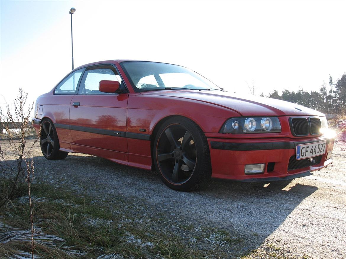 BMW E36 318is Coupe billede 8