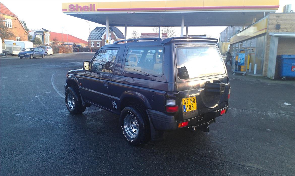 Mitsubishi Pajero 2,5 TD GL Pick Up Solgt billede 3