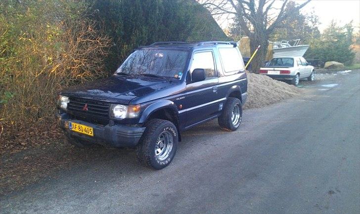 Mitsubishi Pajero 2,5 TD GL Pick Up Solgt billede 5