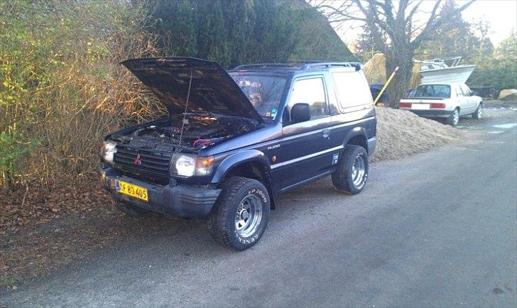 Mitsubishi Pajero 2,5 TD GL Pick Up Solgt billede 10
