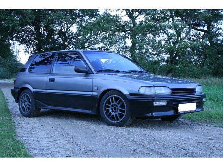 Toyota corolla 1.6 16v xl billede 1