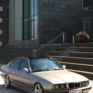 BMW e34 535i  