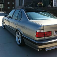 BMW e34 535i  