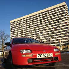 Mazda 323F