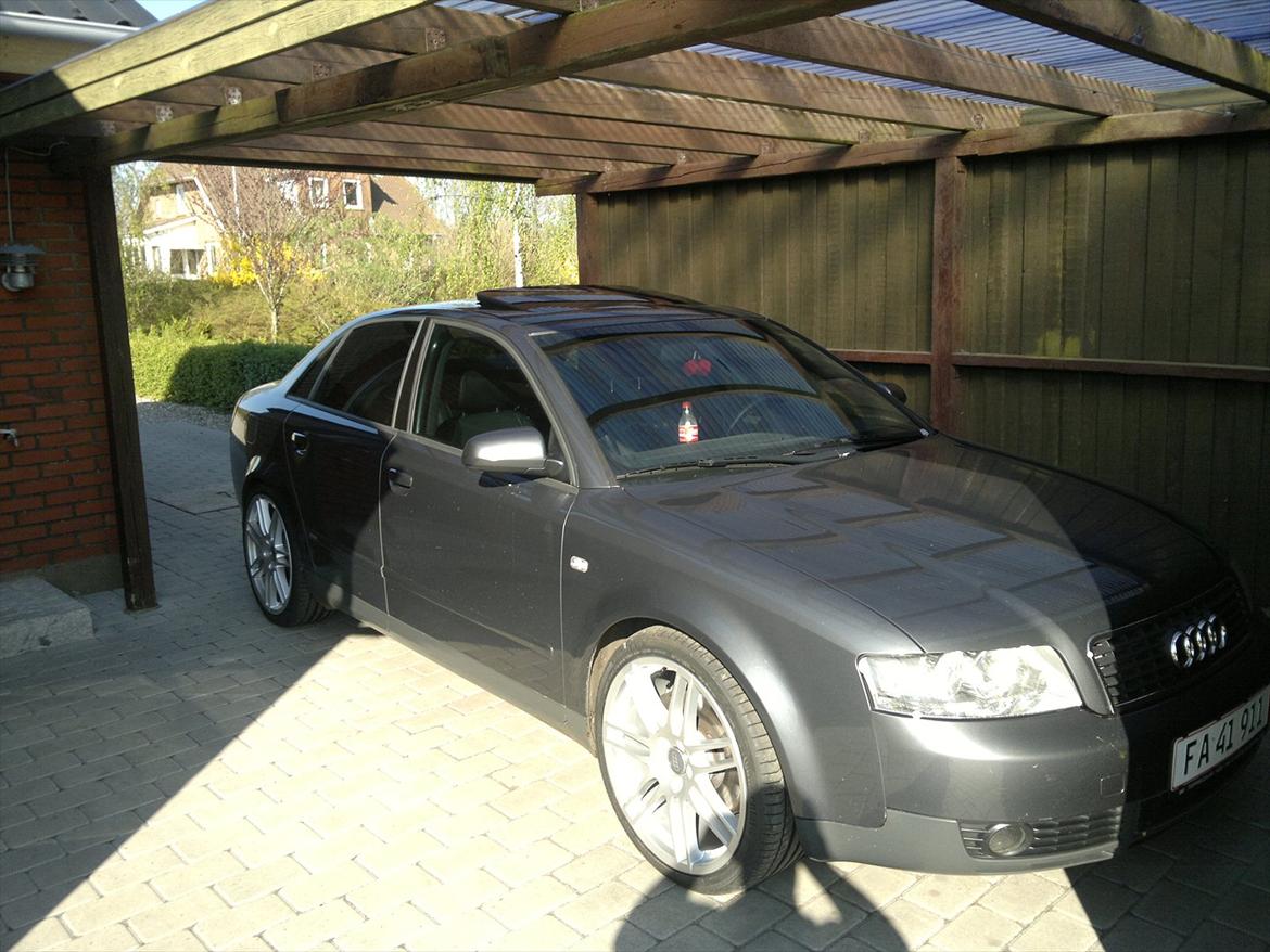 Audi a4 1.8t s-line billede 9