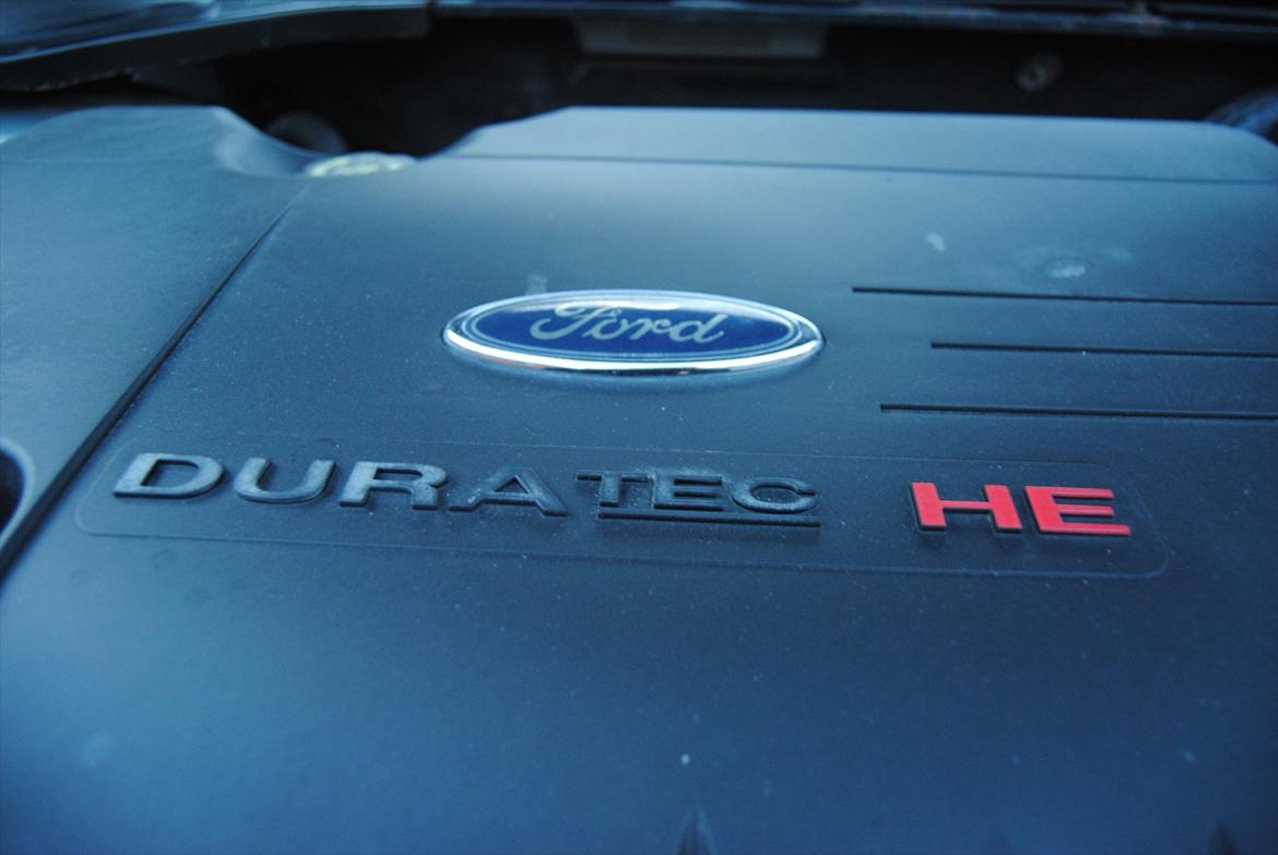 Ford Mondeo 2.0i Ghia billede 3