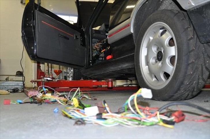 Peugeot 205 1,6 gti - renovation til sæsonen 2011 billede 10