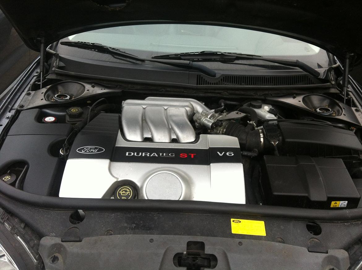 Ford Mondeo ST220 billede 20