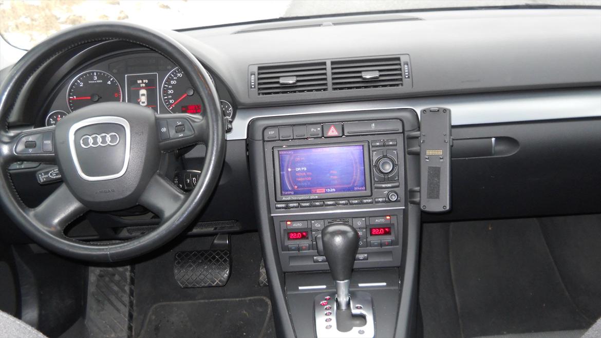 Audi A4 2.0 TDI billede 9