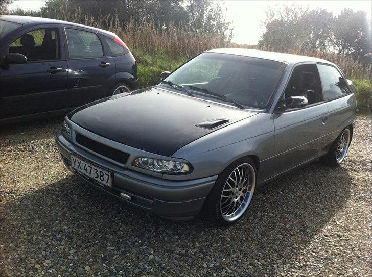 Opel Astra F (Totalskadet) :'( billede 7